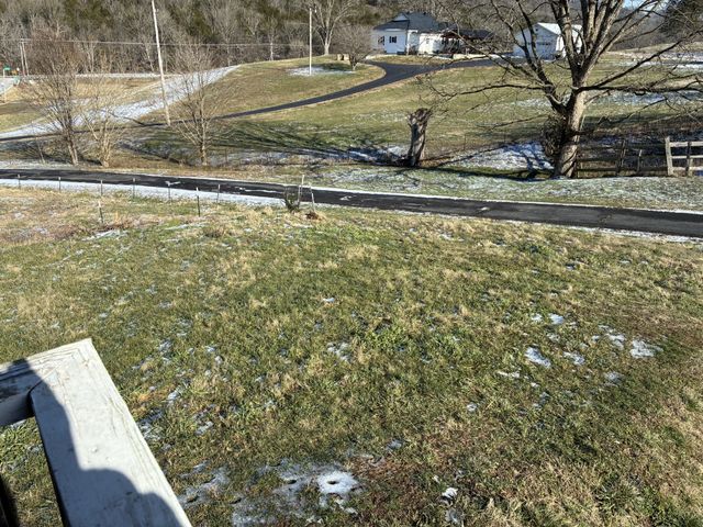 11 Stonewall Hwy, Carthage, TN 37030