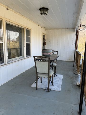 11 Stonewall Hwy, Carthage, TN 37030