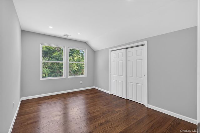 68 Cyprus Avenue, Brentwood, NY 11717