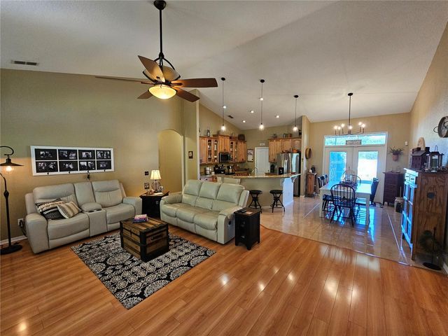 1401 LINDSEY ROAD, Plant City, FL 33566