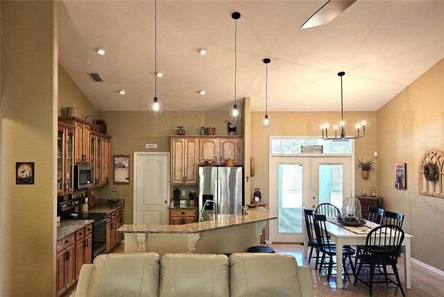 1401 LINDSEY ROAD, Plant City, FL 33566