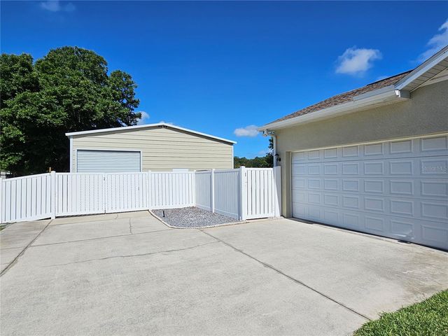 1401 LINDSEY ROAD, Plant City, FL 33566