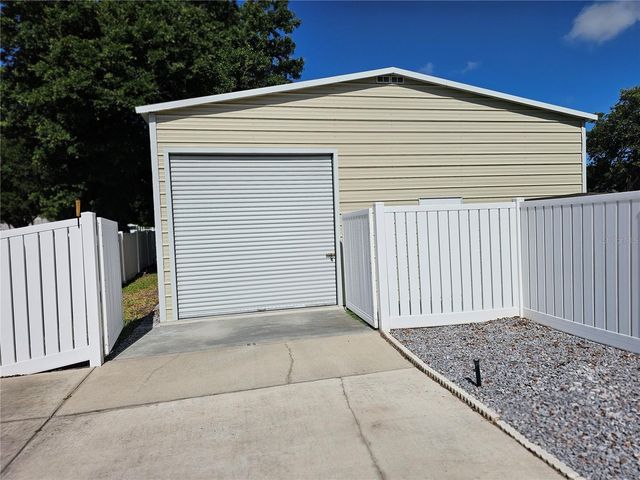 1401 LINDSEY ROAD, Plant City, FL 33566