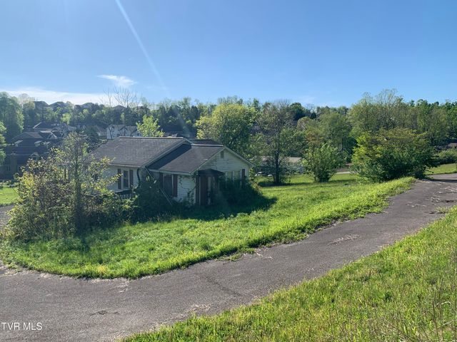 6277 Kingsport Highway, Gray, TN 37615