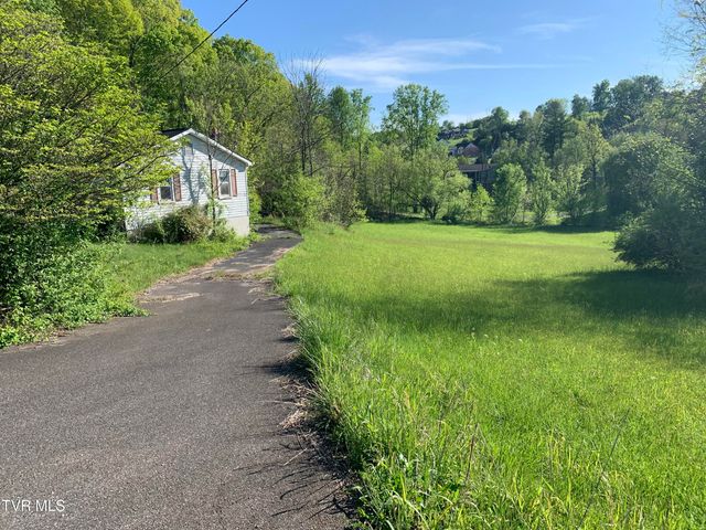 6277 Kingsport Highway, Gray, TN 37615