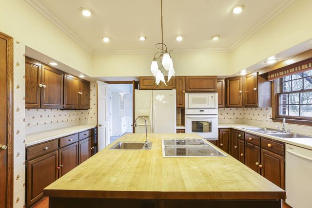 6711 Lancaster New Lexington Road SE, Lancaster, OH 43130