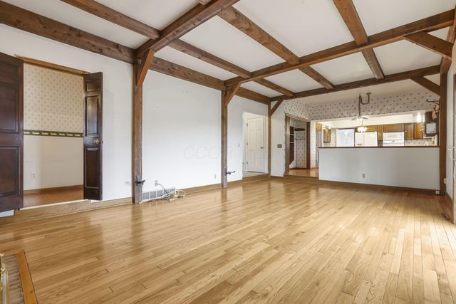 6711 Lancaster New Lexington Road SE, Lancaster, OH 43130