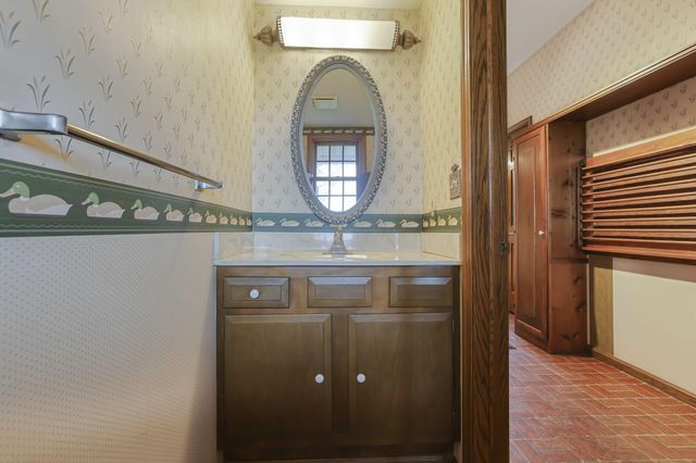 6711 Lancaster New Lexington Road SE, Lancaster, OH 43130