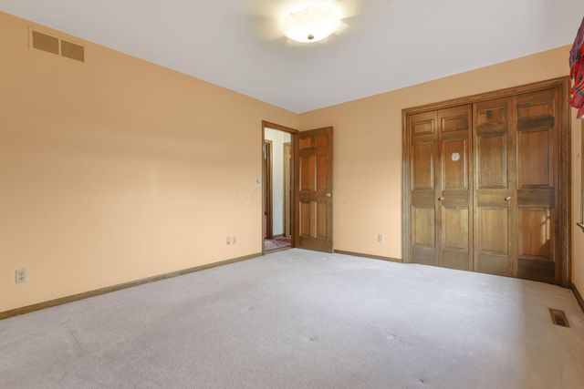 6711 Lancaster New Lexington Road SE, Lancaster, OH 43130