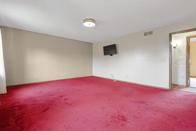 6711 Lancaster New Lexington Road SE, Lancaster, OH 43130