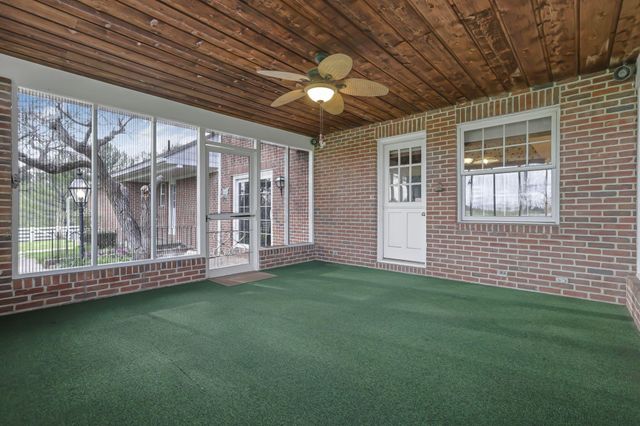 6711 Lancaster New Lexington Road SE, Lancaster, OH 43130