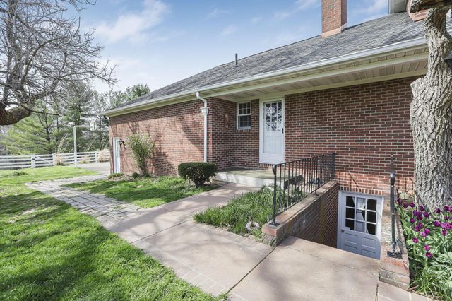 6711 Lancaster New Lexington Road SE, Lancaster, OH 43130