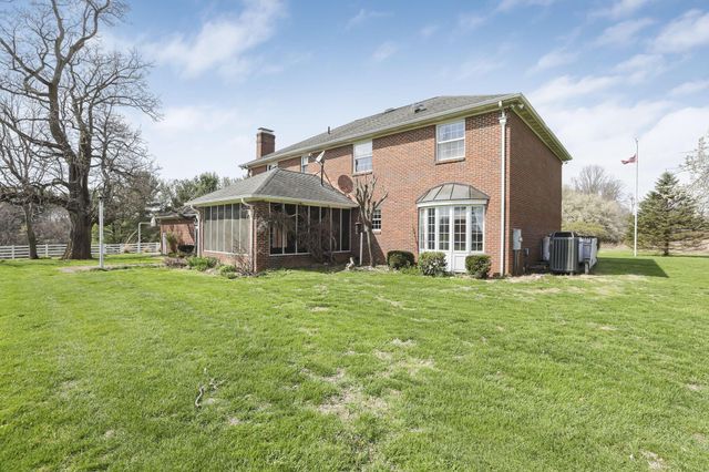 6711 Lancaster New Lexington Road SE, Lancaster, OH 43130