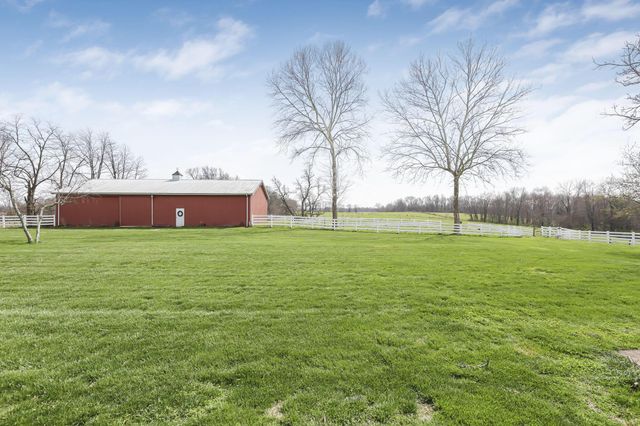 6711 Lancaster New Lexington Road SE, Lancaster, OH 43130