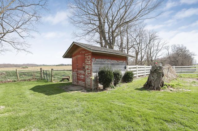 6711 Lancaster New Lexington Road SE, Lancaster, OH 43130