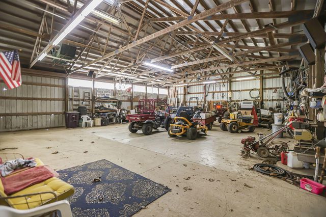 6711 Lancaster New Lexington Road SE, Lancaster, OH 43130