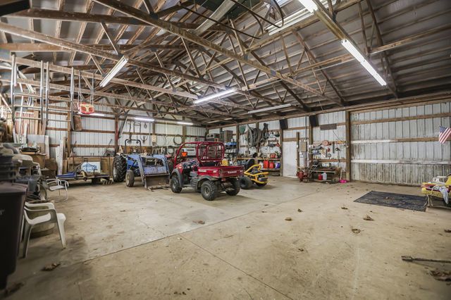 6711 Lancaster New Lexington Road SE, Lancaster, OH 43130