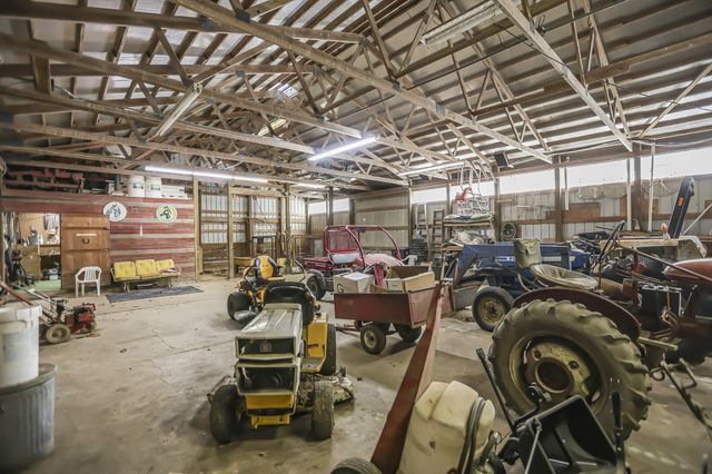 6711 Lancaster New Lexington Road SE, Lancaster, OH 43130