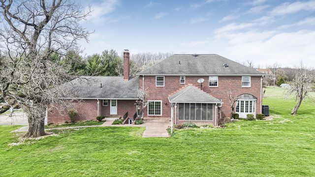 6711 Lancaster New Lexington Road SE, Lancaster, OH 43130