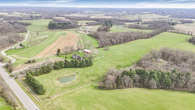 6711 Lancaster New Lexington Road SE, Lancaster, OH 43130