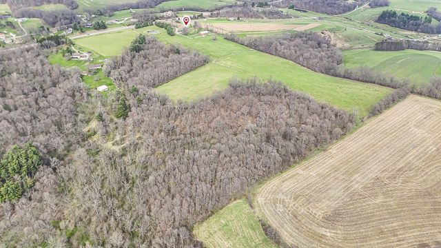 6711 Lancaster New Lexington Road SE, Lancaster, OH 43130