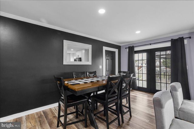 509 UPSHUR DR, Inwood, WV 25428