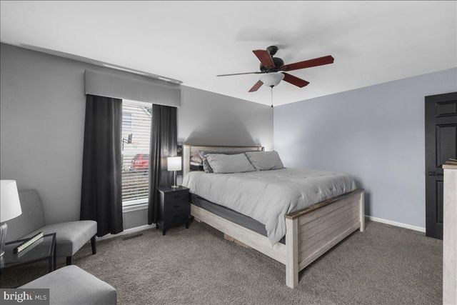 509 UPSHUR DR, Inwood, WV 25428