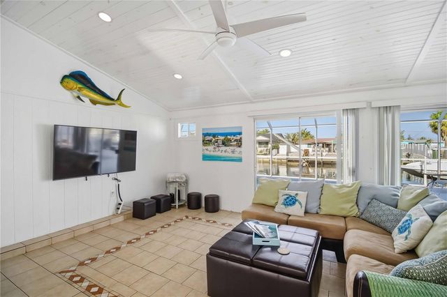 4012 99TH STREET W, Bradenton, FL 34210