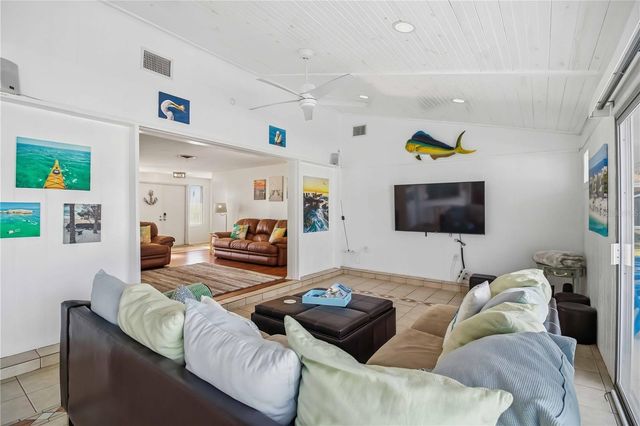 4012 99TH STREET W, Bradenton, FL 34210