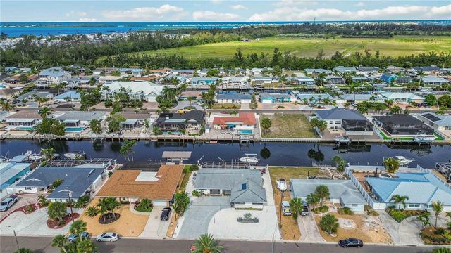 4012 99TH STREET W, Bradenton, FL 34210