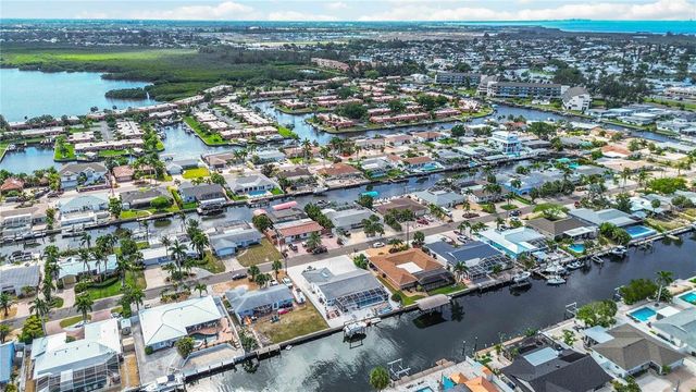 4012 99TH STREET W, Bradenton, FL 34210