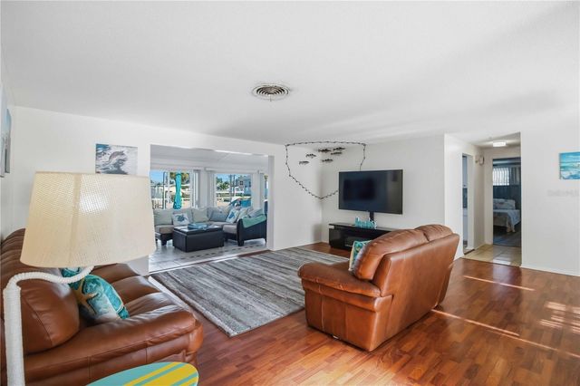 4012 99TH STREET W, Bradenton, FL 34210