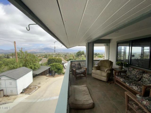 377 N Loop Drive North, Camarillo, CA 93010