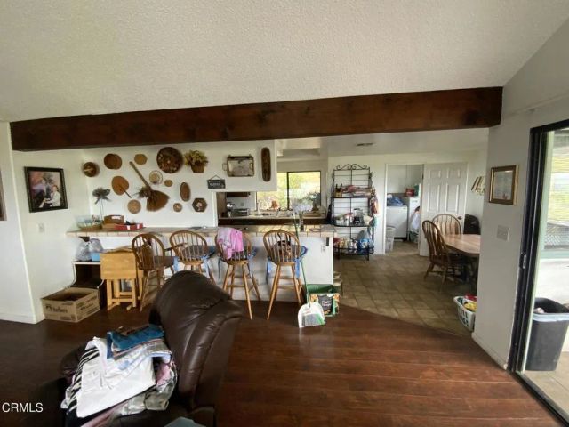 377 N Loop Drive North, Camarillo, CA 93010