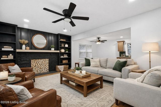 7919 Daffodil Dr, Louisville, KY 40258