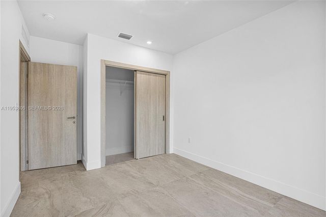 3433 SW 16th Ter, Miami, FL 33145