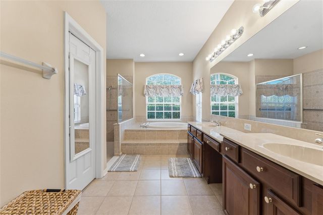 5925 JEFFERSON PARK DRIVE, Tampa, FL 33625