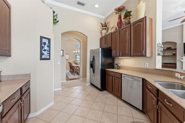 5925 JEFFERSON PARK DRIVE, Tampa, FL 33625