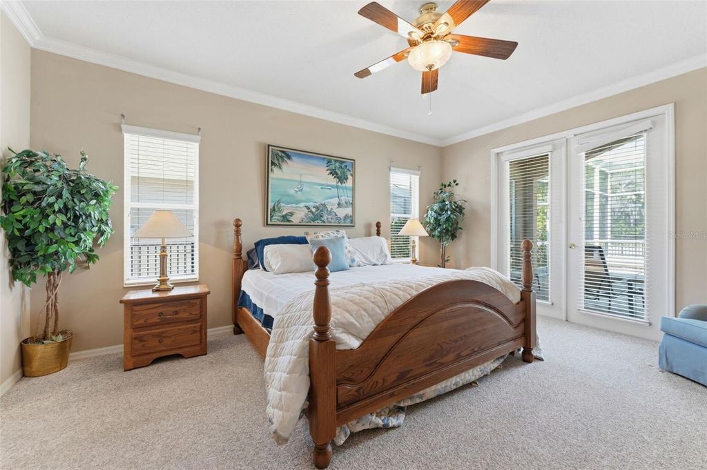 Image 11 of property listing at 5925 JEFFERSON PARK DRIVE, Tampa, FL 33625