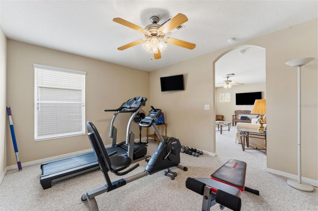 Image 30 of property listing at 5925 JEFFERSON PARK DRIVE, Tampa, FL 33625