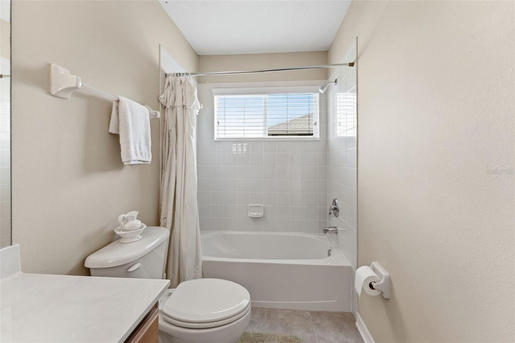 Image 32 of property listing at 5925 JEFFERSON PARK DRIVE, Tampa, FL 33625