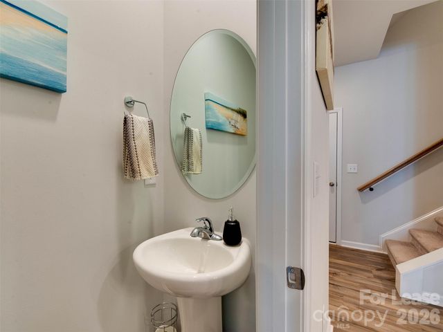 3329 Ada Mill Alley, Charlotte, NC 28205