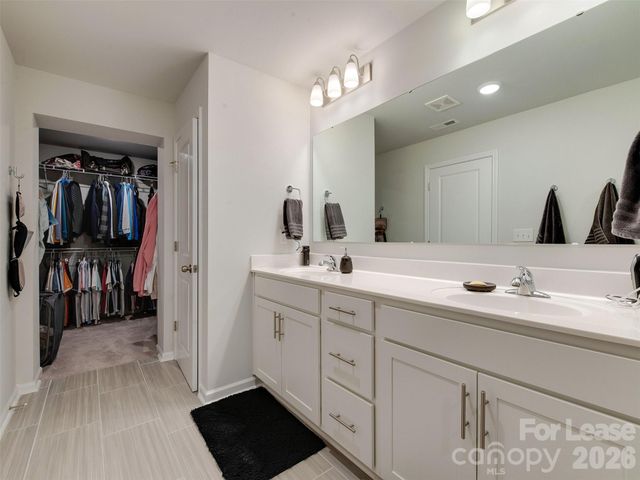 3329 Ada Mill Alley, Charlotte, NC 28205