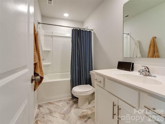 3329 Ada Mill Alley, Charlotte, NC 28205