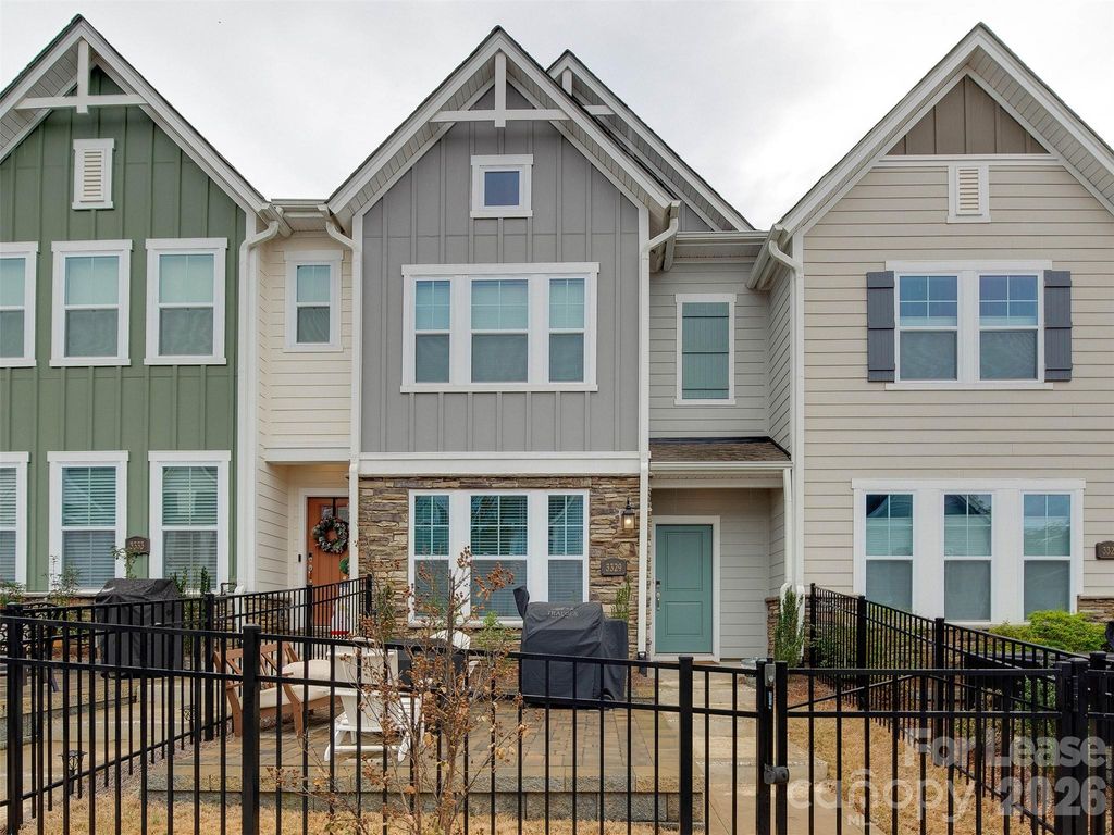 3329 Ada Mill Alley, Charlotte, NC 28205