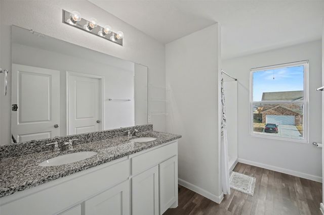 3557 Chestnut Oak Drive, Dallas, TX 75253