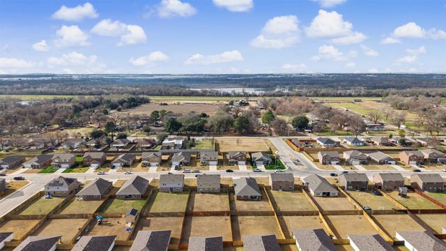 3557 Chestnut Oak Drive, Dallas, TX 75253