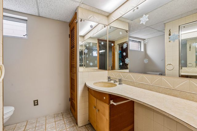 5618 N Kenneth Avenue, Chicago, IL 60646
