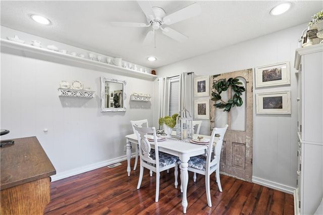 2916 S Northern Boulevard, Independence, MO 64052