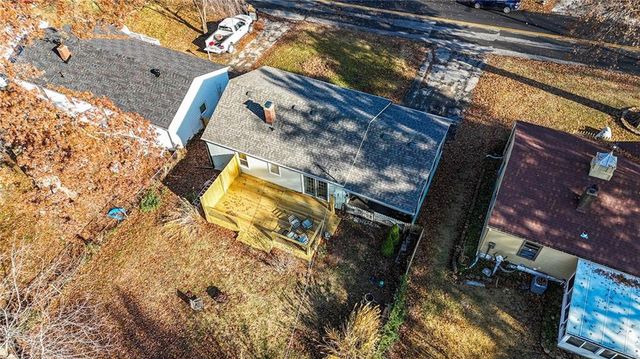 2916 S Northern Boulevard, Independence, MO 64052